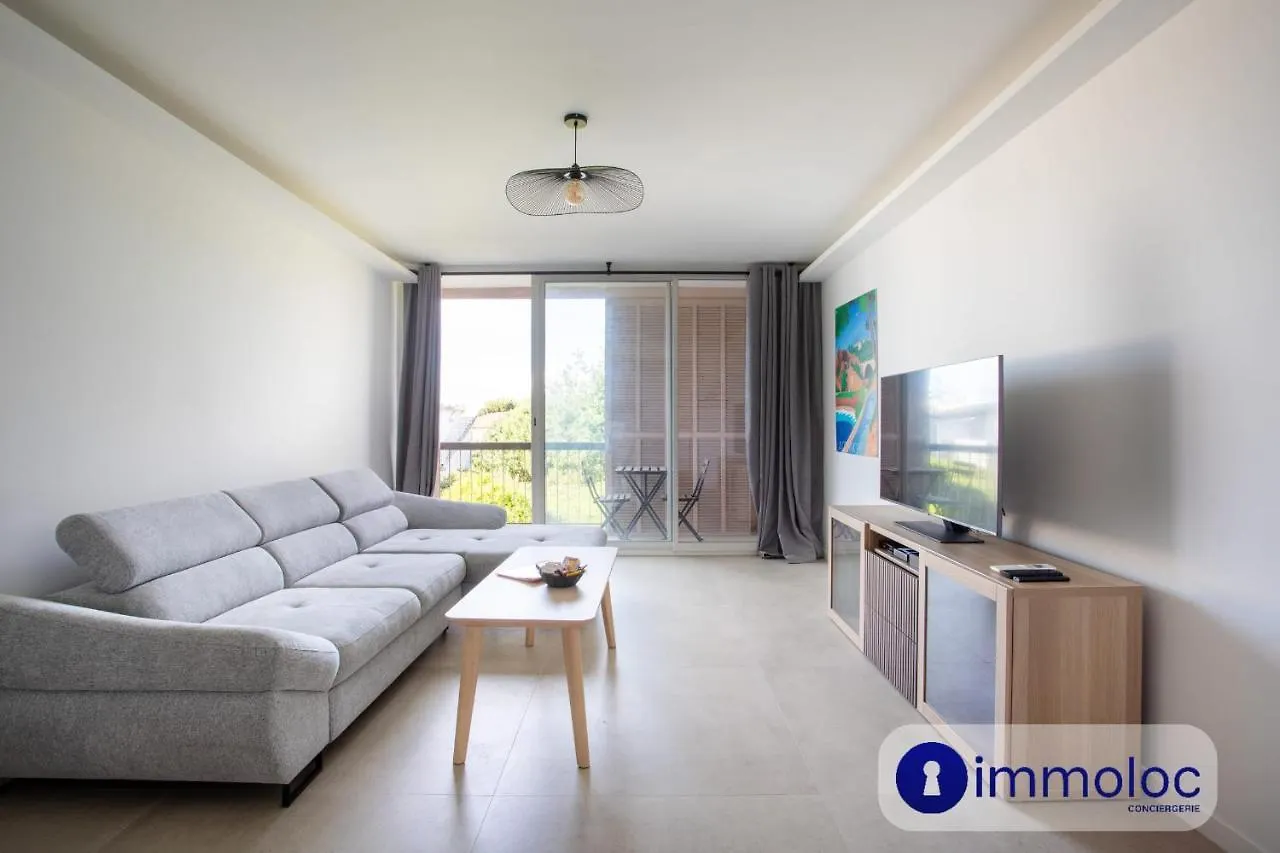 아파트 Air-Conditioned Studio 5 Minutes From The Beach And Shops 크로-드-카뉴