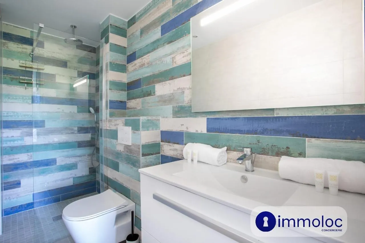 아파트 Air-Conditioned Studio 5 Minutes From The Beach And Shops 크로-드-카뉴